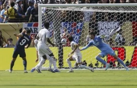 El portugués Gonçalo Ramos marca el cuarto gol del PSG.