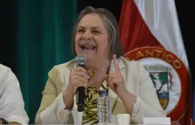 Clara López Obregón