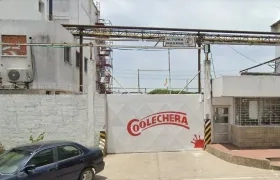 Fachada de la empresa Coolechera Fachada de la empresa Coolechera.