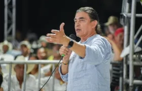 El precandidato Gustavo Bolívar.