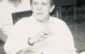 Juan B. Fernández Renowitzky (q. e. p. d.)