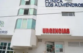 Clínica Los Almendros.