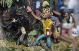  Figuras en plastilina hechas por el artista plástico colombiano Edgar Álvarez.