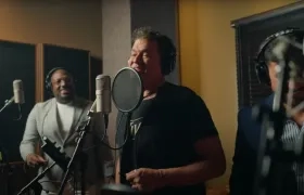 Carlos Vives junto al Grupo Niche.