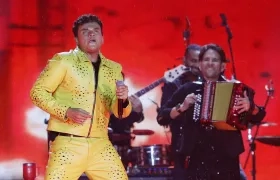 Silvestre Dangond y Juancho De la Espriella durante el concierto. 