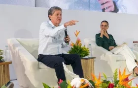 Bruce Mac Master, presidente de la Andi.