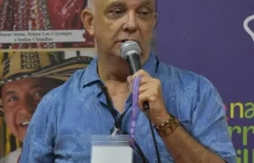  Carlos Sojo Guzmán