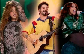 Shakira, Camilo y Cardi B 
