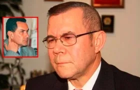 Generales de la Policía retirados Fabio Campos Silva y Leonardo Gallego.