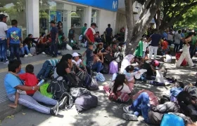 Indígenas protestando este lunes en la ciudad de Cúcuta. 