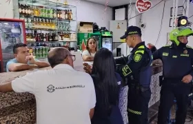 Labor de la Policía durante la celebración de amor y amistad.