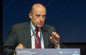 El excanciller Álvaro Leyva.