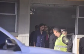 Nicolás Petro y su pareja, Laura Ojeda. 