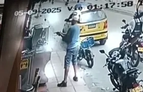 Momento en que dispararon al asadero de pollo.
