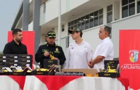 Equipos tecnológicos entregados.