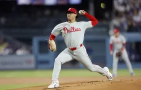 Jesús Luzardo, lanzador peruano de los Filis de Filadelfia. 