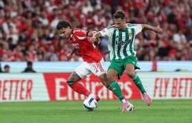 El colombiano Richard Ríos durante el partido del Benfica contra Rio Ave. 