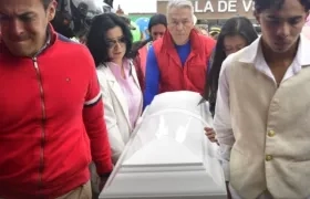 Honras fúnebres de la pequeña Valeria Afanador