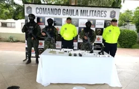 Elementos incautados durante el operativo. 