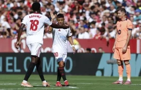Alexis Sánchez hizo un gol para Sevilla.