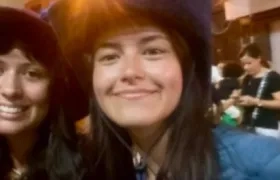 Manuela Bedoya y Luna Barreto, tripulantes de la flotilla.