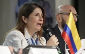 La Defensora del Pueblo, Iris Marín.