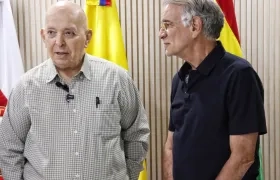 El consejero comisionado para la Paz, Otty Patiño, y el gobernador Eduardo Verano.