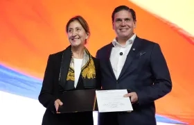 Ingrid Betancourt y Juan Carlos Pinzón.