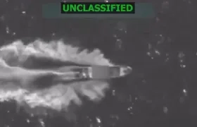 Lancha antes de ser atacada.