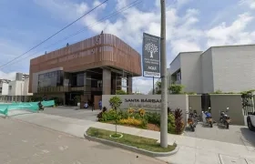 Fachada del conjunto residencial Santa Bárbara. 