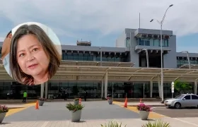 Fachada del aeropuerto Ernesto Cortissoz y la ministra María Fernanda Rojas (círculo).