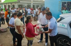 Jornada de atención a damnificados. 