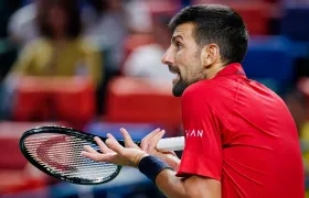 Novak Djokovic durante el juego semifinal.