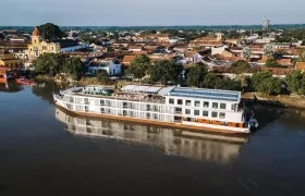 Crucero mientras navega por el río Magdalena en Bolívar. 