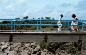 La película cuenta con testimonios de habitantes de María La Baja. 