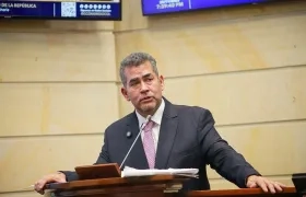 El senador Alejandro Chacón.