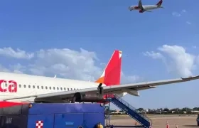 Aviones en el Aeropuerto El Dorado, en Bogotá.