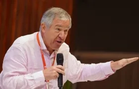 Carlos González Puche, director ejecutivo de Acolfutpro.