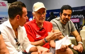 El gobernador Eduardo Verano junto a Rigoberto Urán.