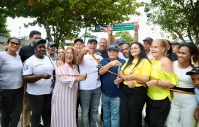 Alcalde Alejandro Char en el barrio Los Pinos.