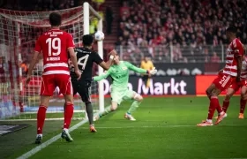 Momento del golazo de Luis Díaz.