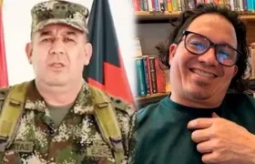 El general Juan Miguel Huertas y el Director de Inteligencia Estratégica de la DNI, Wilmar Mejía.