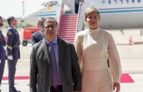 El Presidente Petro y Verónica Alcocer.