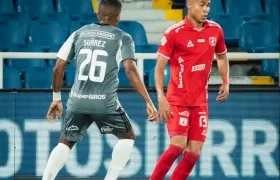 Yeison Suárez en una acción del partido.