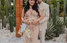 El cantante Elder Dayán y su esposa Milena Robayo. 