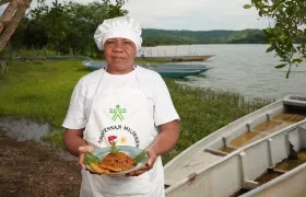 Matronas del festival que exaltan la cocina. 