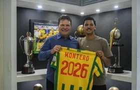 Fredy Montero con Helmut Wennin, de Colombiagol. 