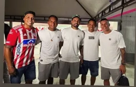 Muriel con camiseta del Junior al lado de Alfredo Morelos, Edwin Cardona, Carlos Bacca y Matheus Uribe. muriel con camiset del Junior al lado de Alfredo Morelos, Edwin Cardona, Carlos Bacca y Matheus Uribe. 