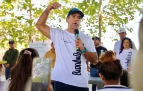 Alcalde Alejandro Char durante el anuncio del Paso La Chinita.