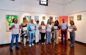 Artistas plásticos al final el taller.